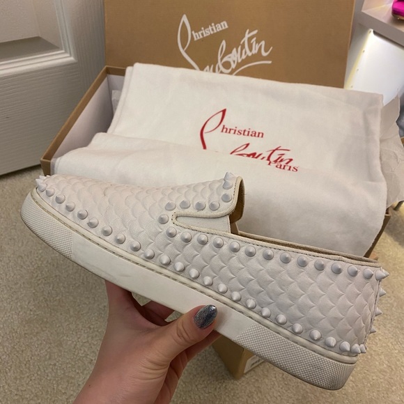 Christian Louboutin PikBoat Nappa Scallop Sneakers - Picture 6 of 8